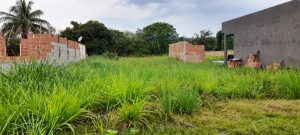 Terreno com 220m² em condomínio fechado, Caxito